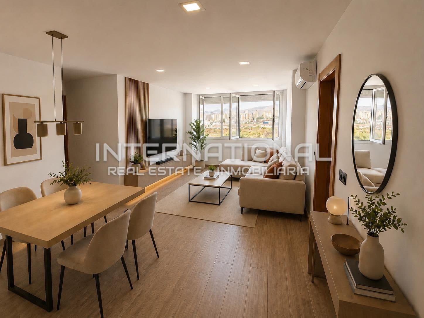 Piso reformado en El Torcal con vistas panorámicas a Málaga con 3 dormitorios